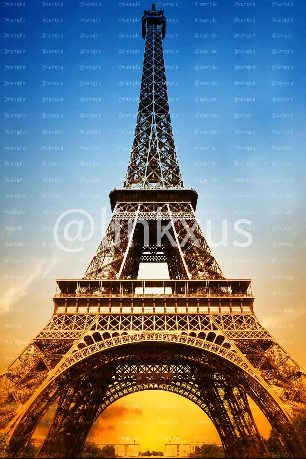 EIFFEL TOWER SUNSET