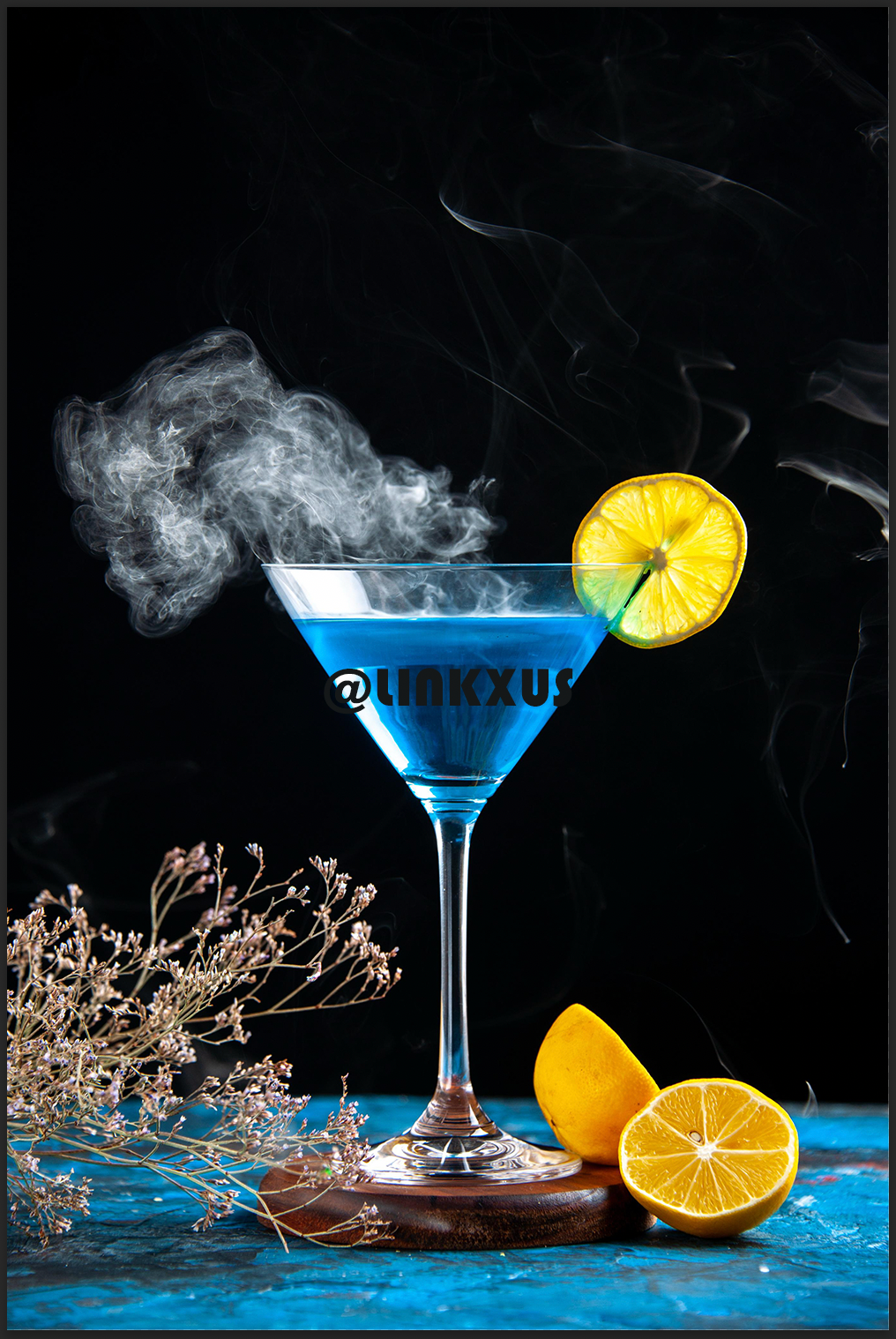 BLUE MARTINI