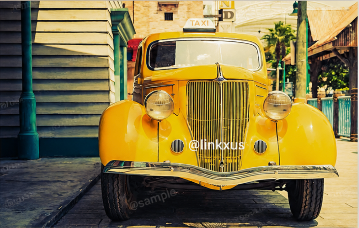 VINTAGE CAR